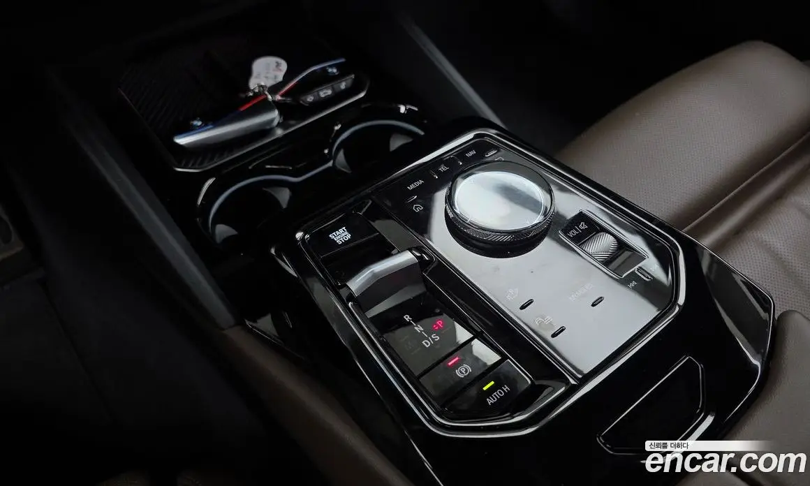 BMW 5 серия 2024 2.0 автомат (гидро), фото 12 BMW 5 серия 2024 2.0 автомат (гидро), фото 12