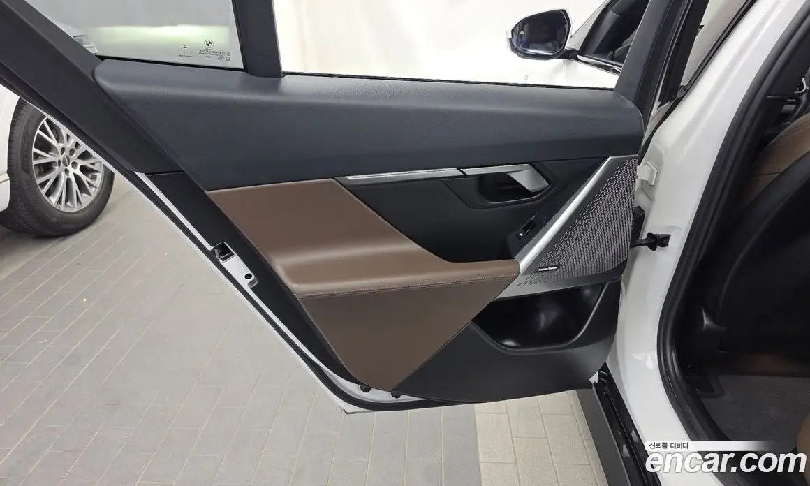 BMW 5 серия 2024 2.0 автомат (гидро), фото 15 BMW 5 серия 2024 2.0 автомат (гидро), фото 15