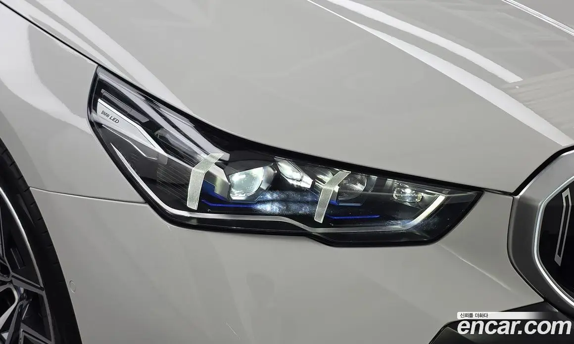BMW 5 серия 2024 2.0 автомат (гидро), фото 8 BMW 5 серия 2024 2.0 автомат (гидро), фото 8