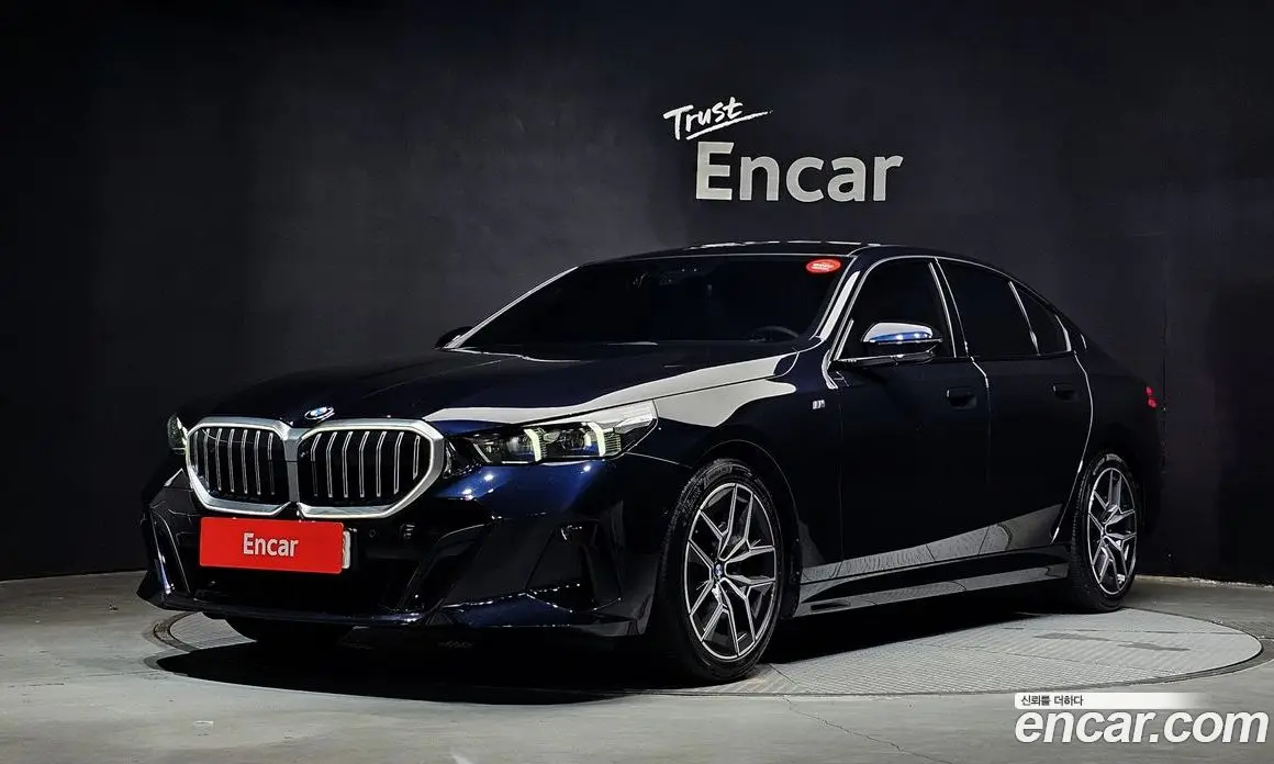 BMW 5 серия 2024 2.0 автомат (гидро), фото 1 BMW 5 серия 2024 2.0 автомат (гидро), фото 1