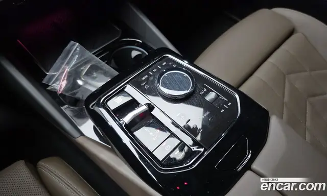 BMW 5 серия 2024 2.0 автомат (гидро), миниатюра 12