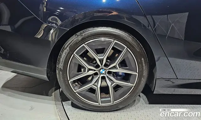 BMW 5 серия 2024 2.0 автомат (гидро), миниатюра 5 BMW 5 серия 2024 2.0 автомат (гидро), миниатюра 5