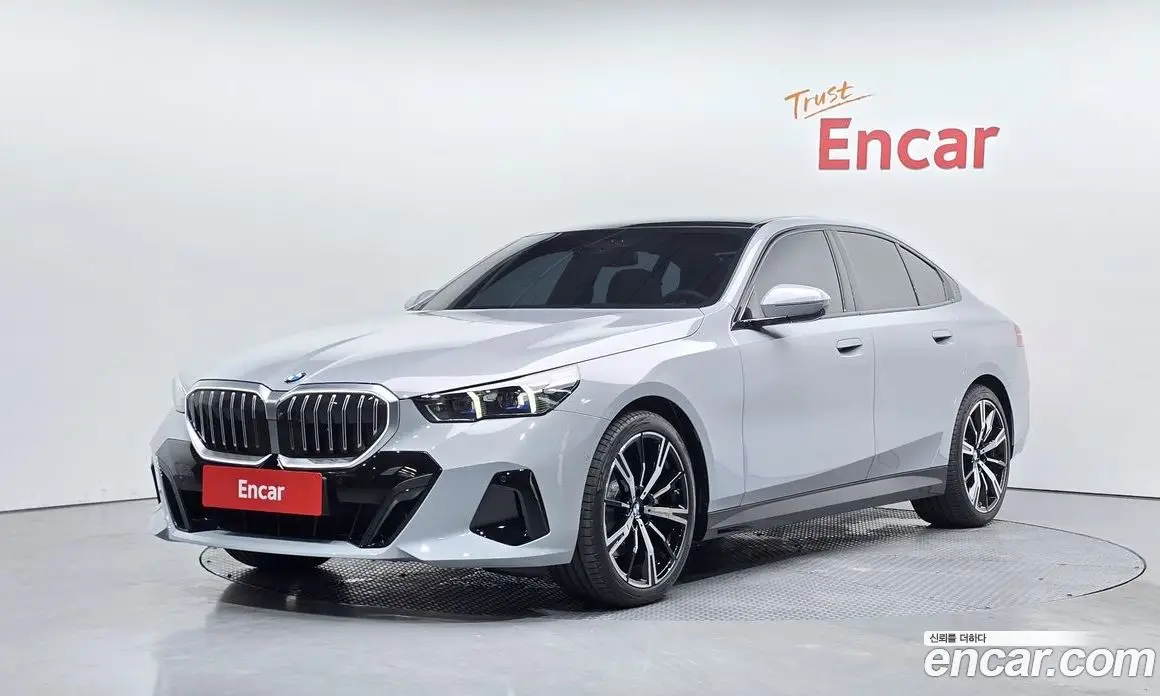 BMW 5 серия 2026 2.0 автомат (гидро), фото 1 BMW 5 серия 2026 2.0 автомат (гидро), фото 1