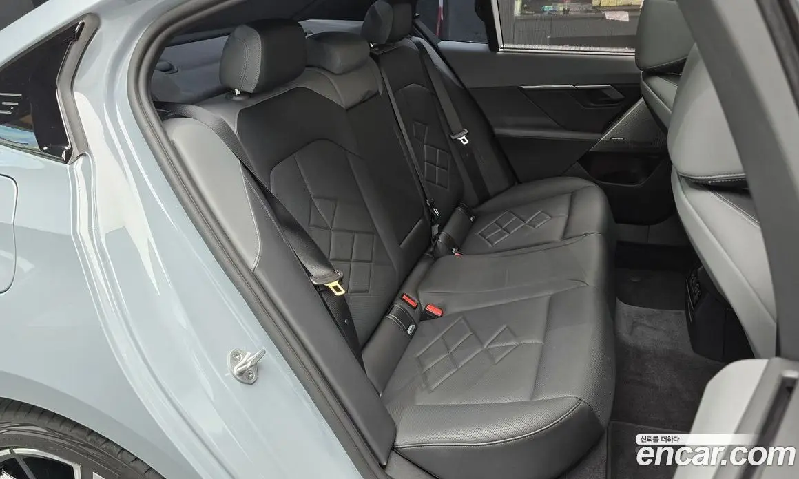 BMW 5 серия 2026 2.0 автомат (гидро), фото 11 BMW 5 серия 2026 2.0 автомат (гидро), фото 11