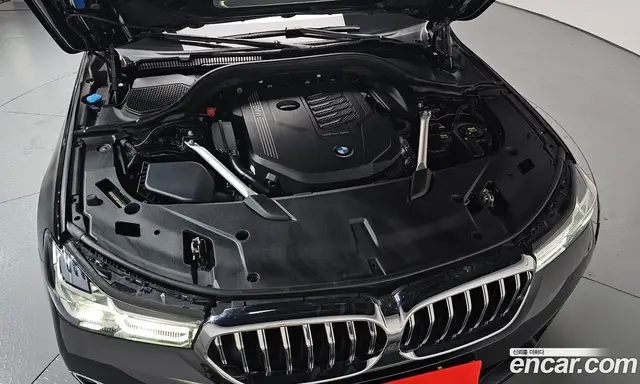 BMW 6 серия 2023 3.0 автомат (гидро), миниатюра 5