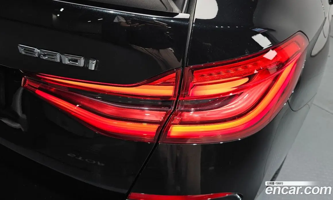 BMW 6 серия 2023 3.0 автомат (гидро), фото 8
