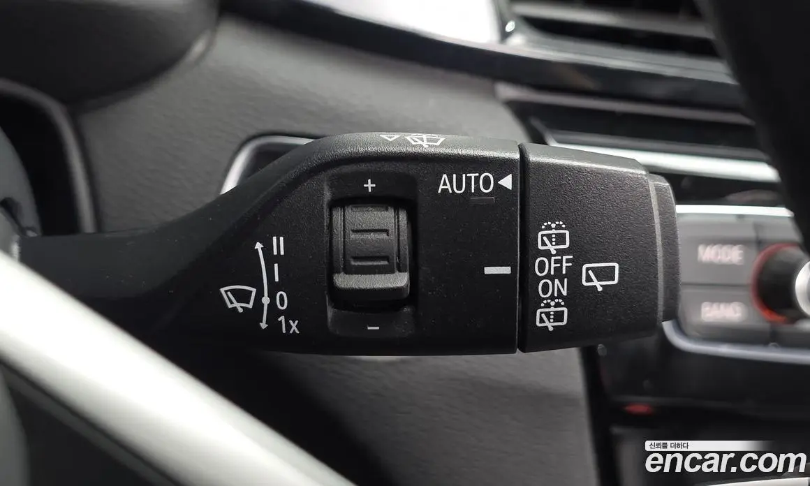 BMW X1 2016 2.0 автомат (гидро), фото 17 BMW X1 2016 2.0 автомат (гидро), фото 17