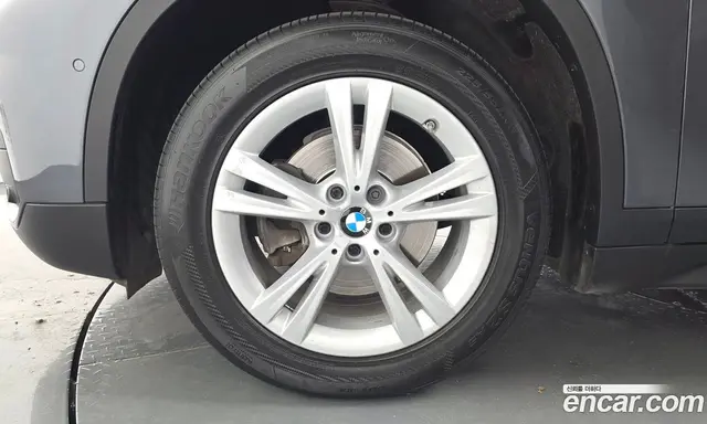 BMW X1 2016 2.0 автомат (гидро), миниатюра 5 BMW X1 2016 2.0 автомат (гидро), миниатюра 5