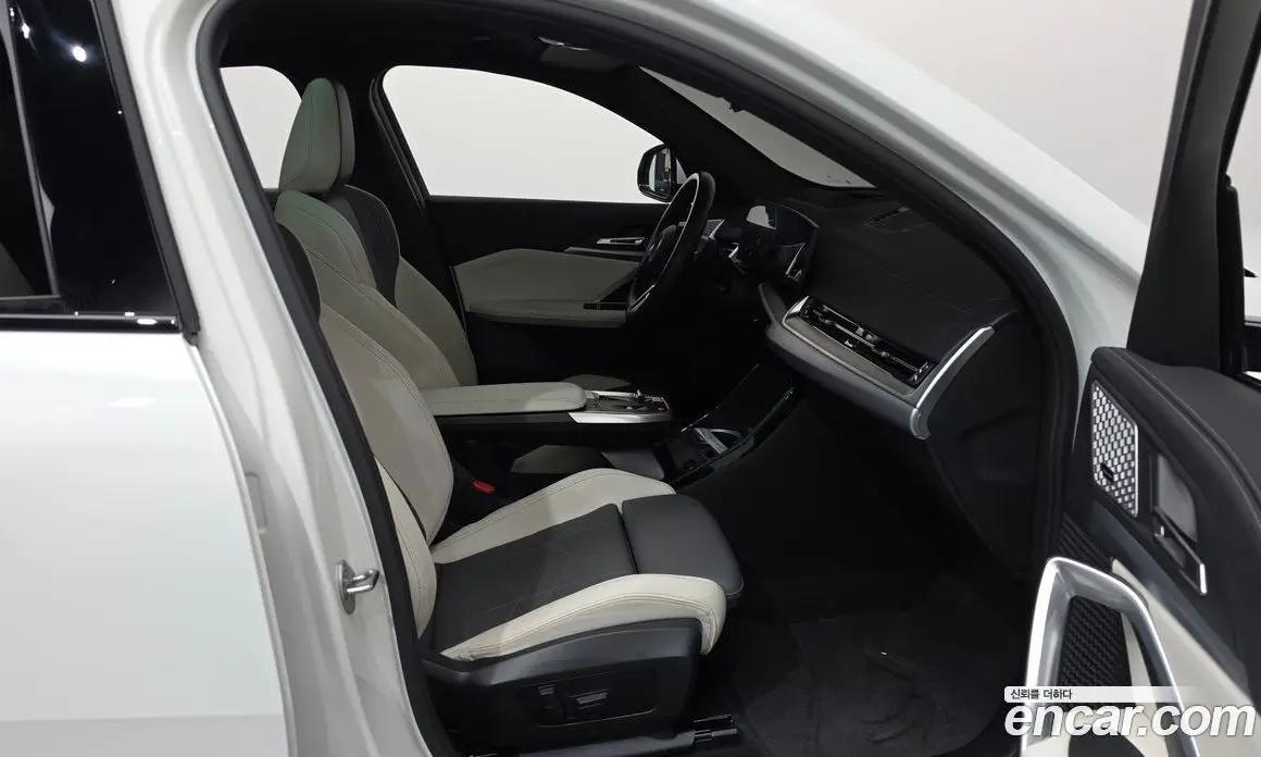 BMW X2 2024 2.0 автомат (гидро), фото 16 BMW X2 2024 2.0 автомат (гидро), фото 16