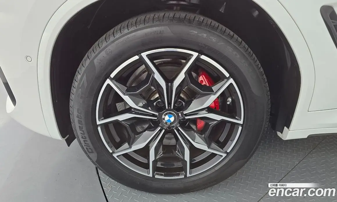 BMW X3 2024 2.0 автомат (гидро), фото 4 BMW X3 2024 2.0 автомат (гидро), фото 4