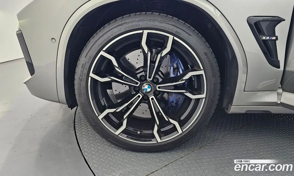 BMW X3M 2020 3.0 автомат (гидро), фото 4 BMW X3M 2020 3.0 автомат (гидро), фото 4