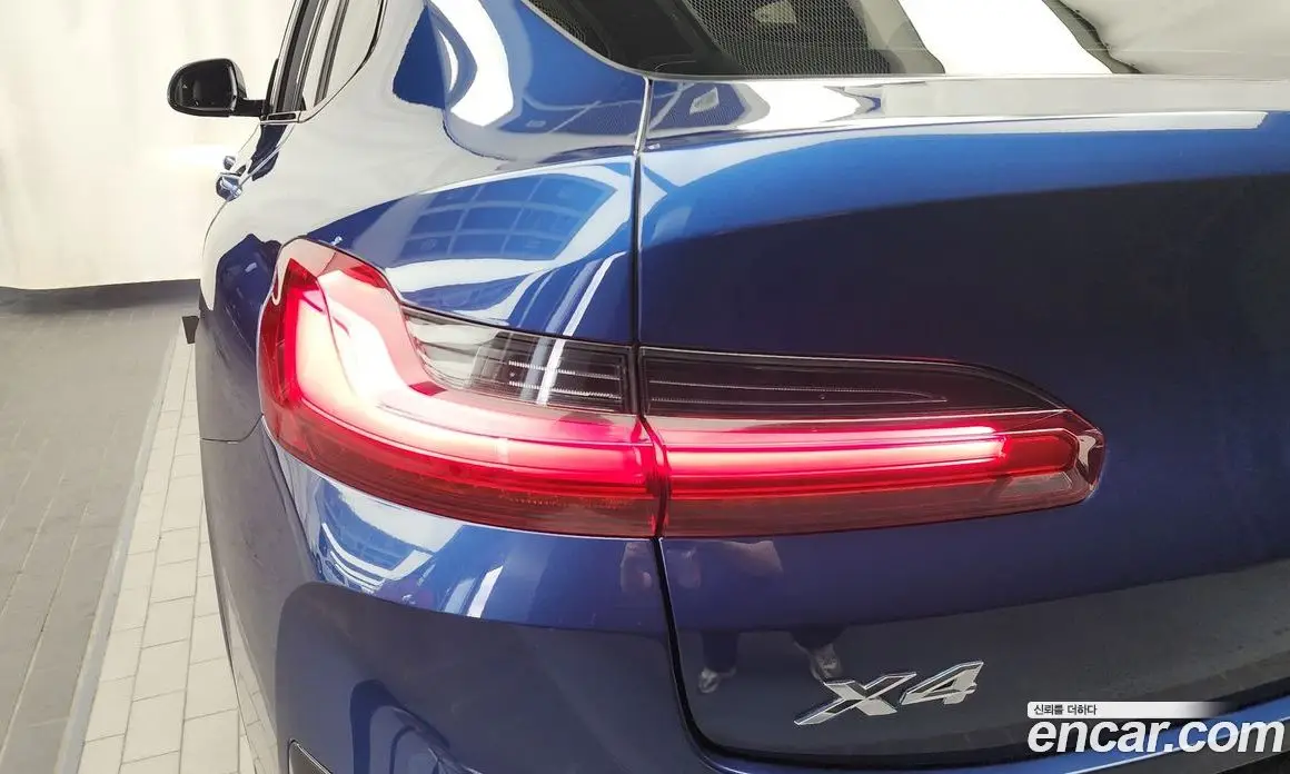 BMW X4 2022 2.0 автомат (гидро), фото 9
