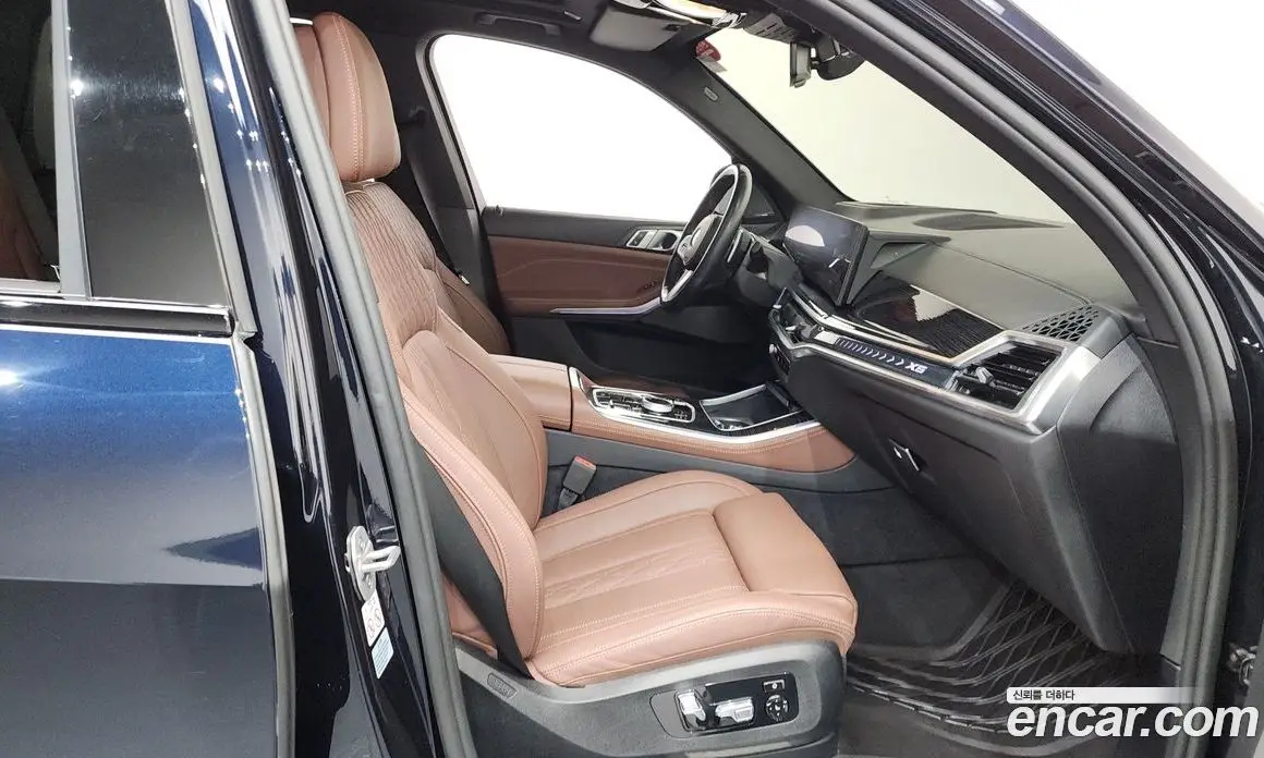 BMW X5 2023 3.0 автомат (гидро), фото 16