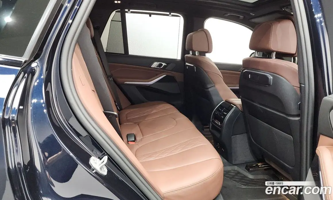 BMW X5 2023 3.0 автомат (гидро), фото 17