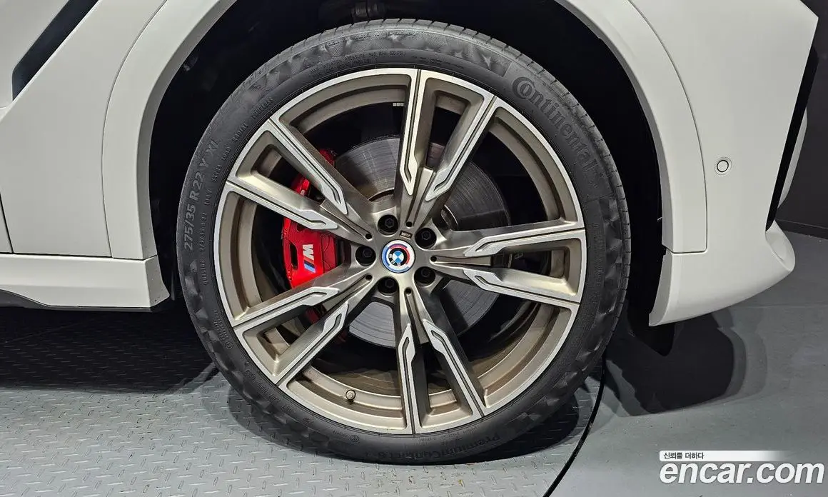 BMW X6 2023 4.4 автомат (гидро), фото 7 BMW X6 2023 4.4 автомат (гидро), фото 7