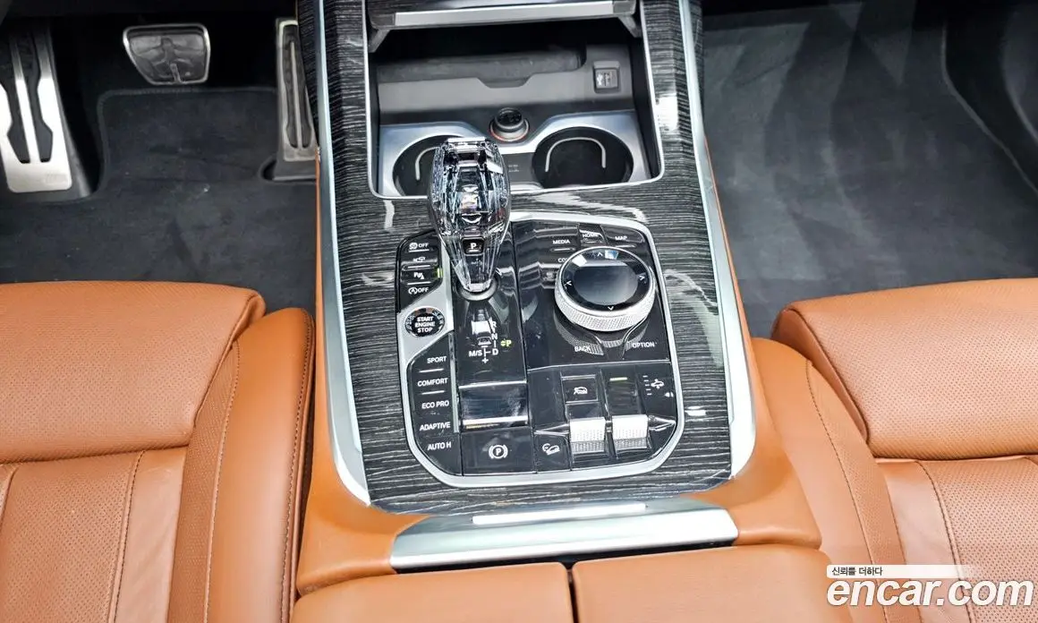 BMW X7 2022 3.0 автомат (гидро), фото 12