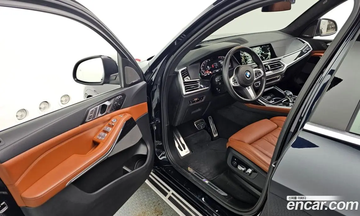 BMW X7 2022 3.0 автомат (гидро), фото 13