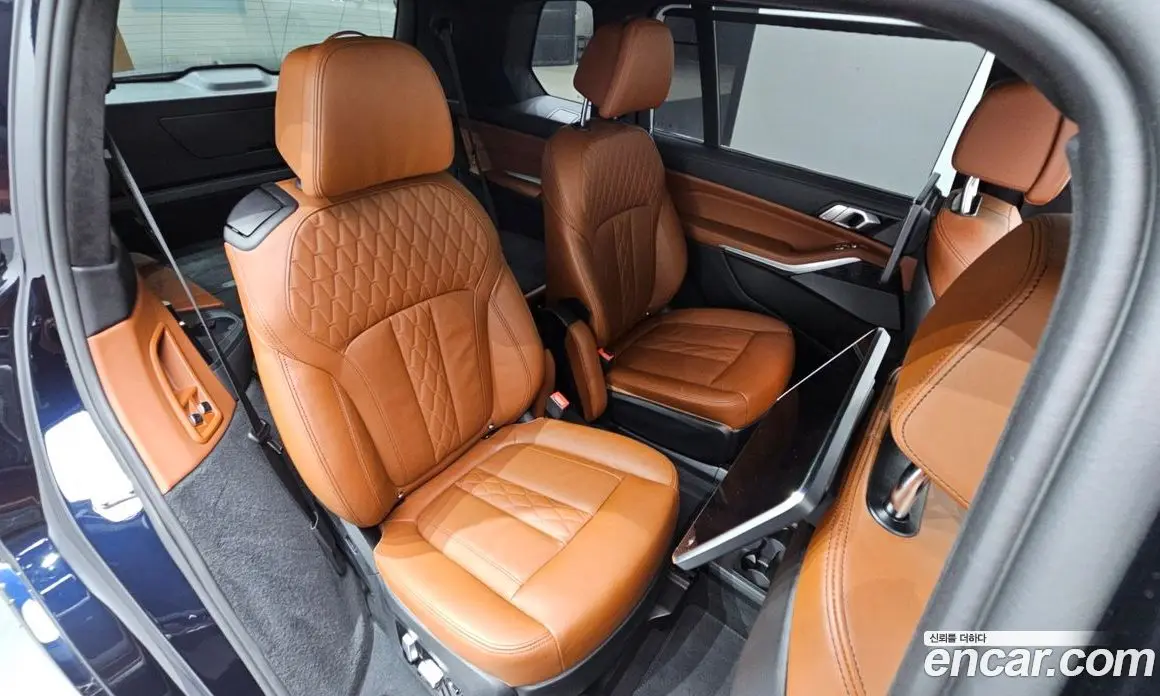 BMW X7 2022 3.0 автомат (гидро), фото 17