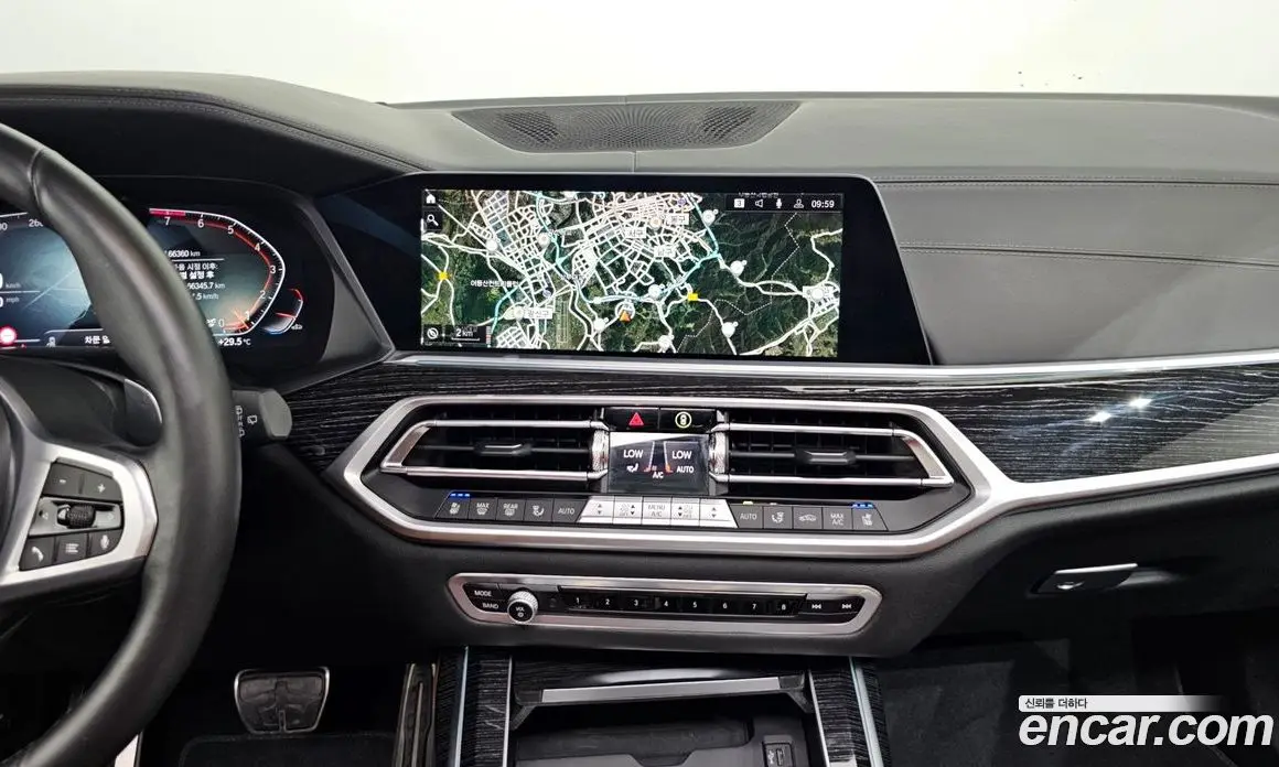 BMW X7 2022 3.0 автомат (гидро), фото 18