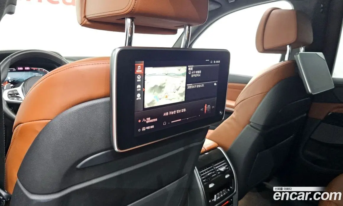 BMW X7 2022 3.0 автомат (гидро), фото 23