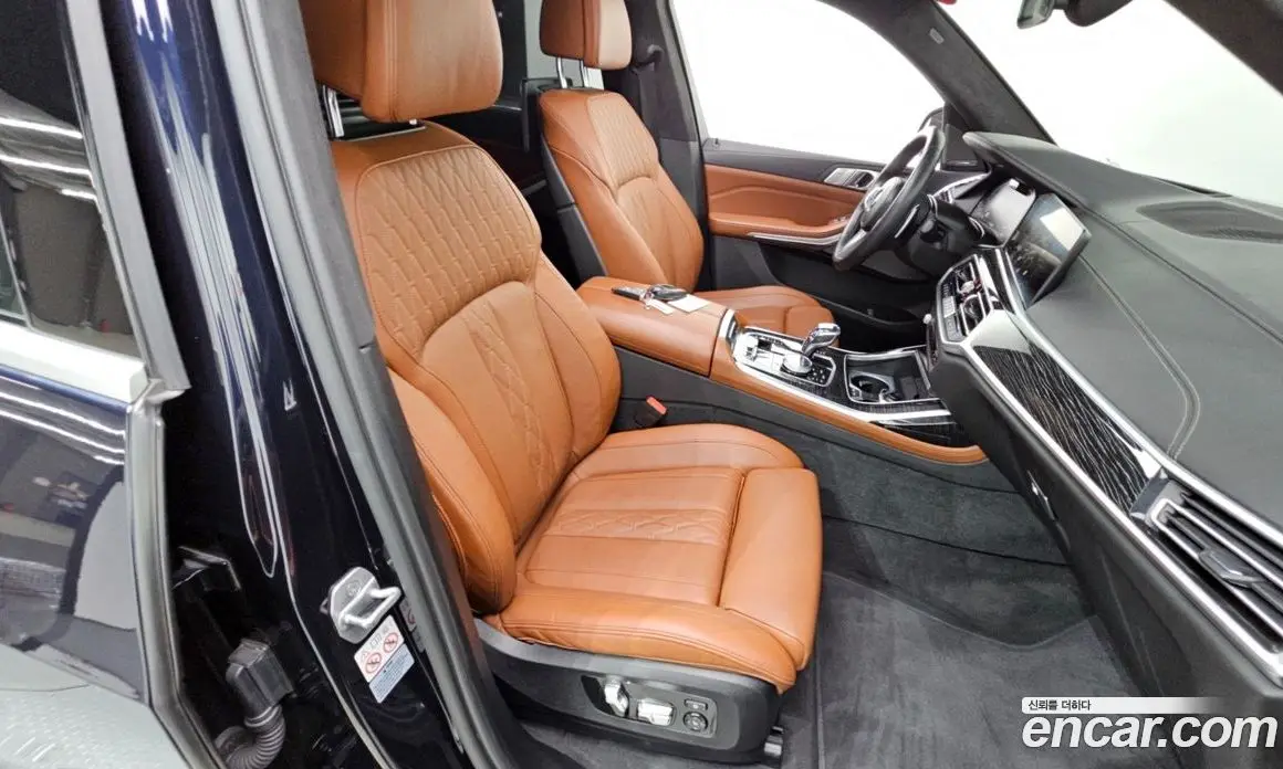 BMW X7 2022 3.0 автомат (гидро), фото 25