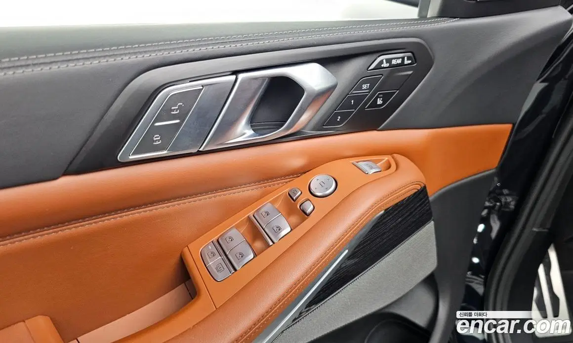 BMW X7 2022 3.0 автомат (гидро), фото 28