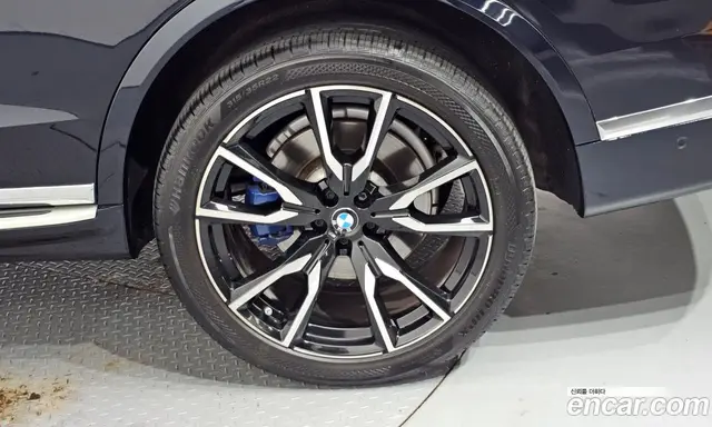 BMW X7 2022 3.0 автомат (гидро), миниатюра 7