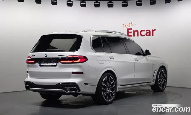 BMW X7 2024 3.0 автомат (гидро), миниатюра 2