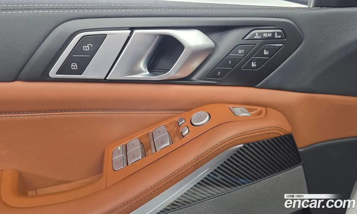 BMW X7 2024 3.0 автомат (гидро), фото 14