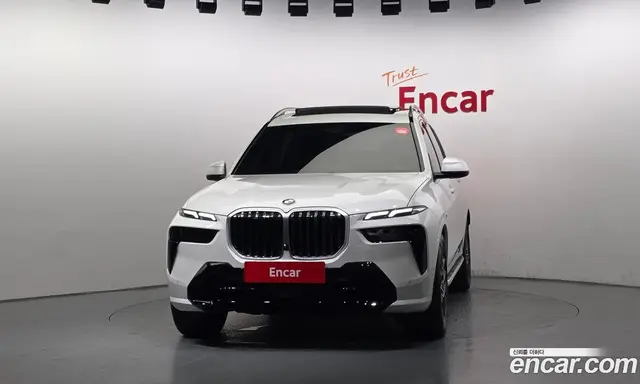 BMW X7 2024 3.0 автомат (гидро), миниатюра 3