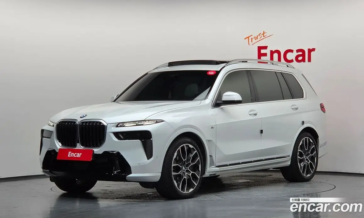 BMW X7 2025 3.0 автомат (гидро), фото 1 BMW X7 2025 3.0 автомат (гидро), фото 1