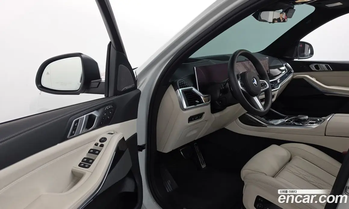 BMW X7 2025 3.0 автомат (гидро), фото 13 BMW X7 2025 3.0 автомат (гидро), фото 13