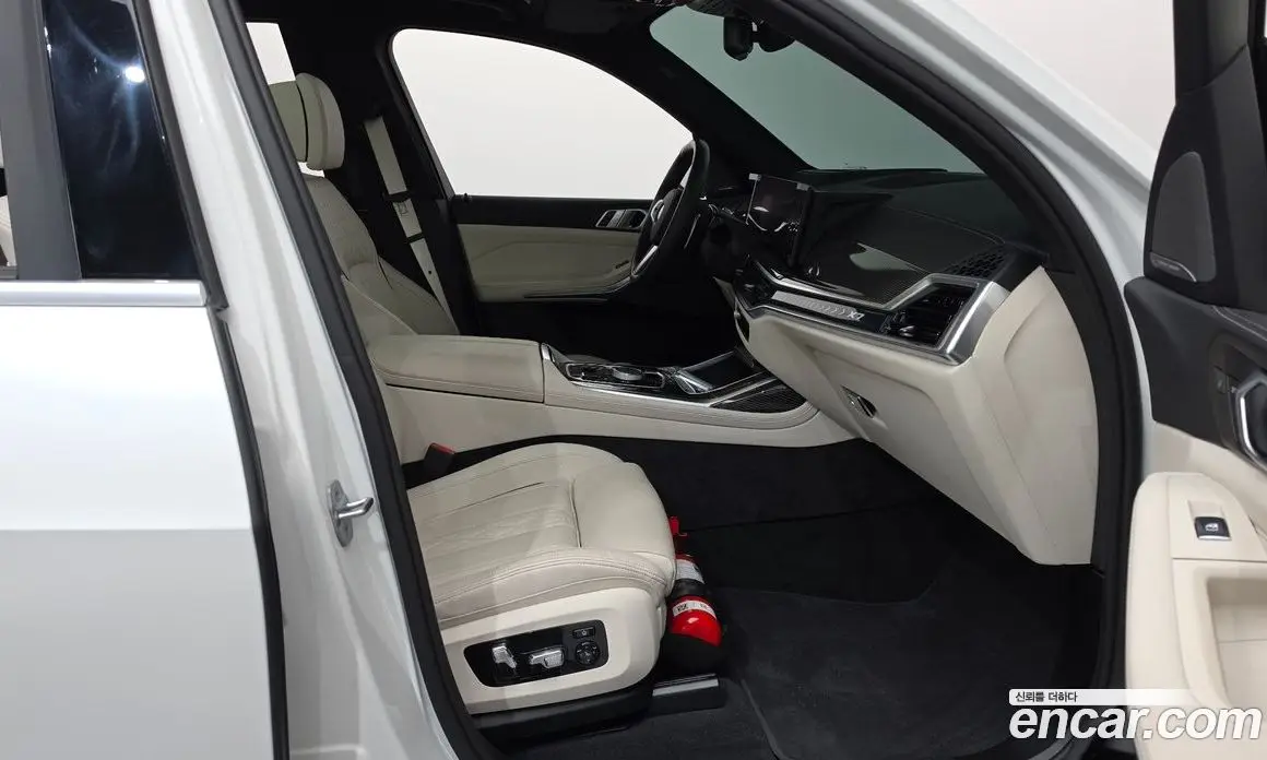 BMW X7 2025 3.0 автомат (гидро), фото 16 BMW X7 2025 3.0 автомат (гидро), фото 16