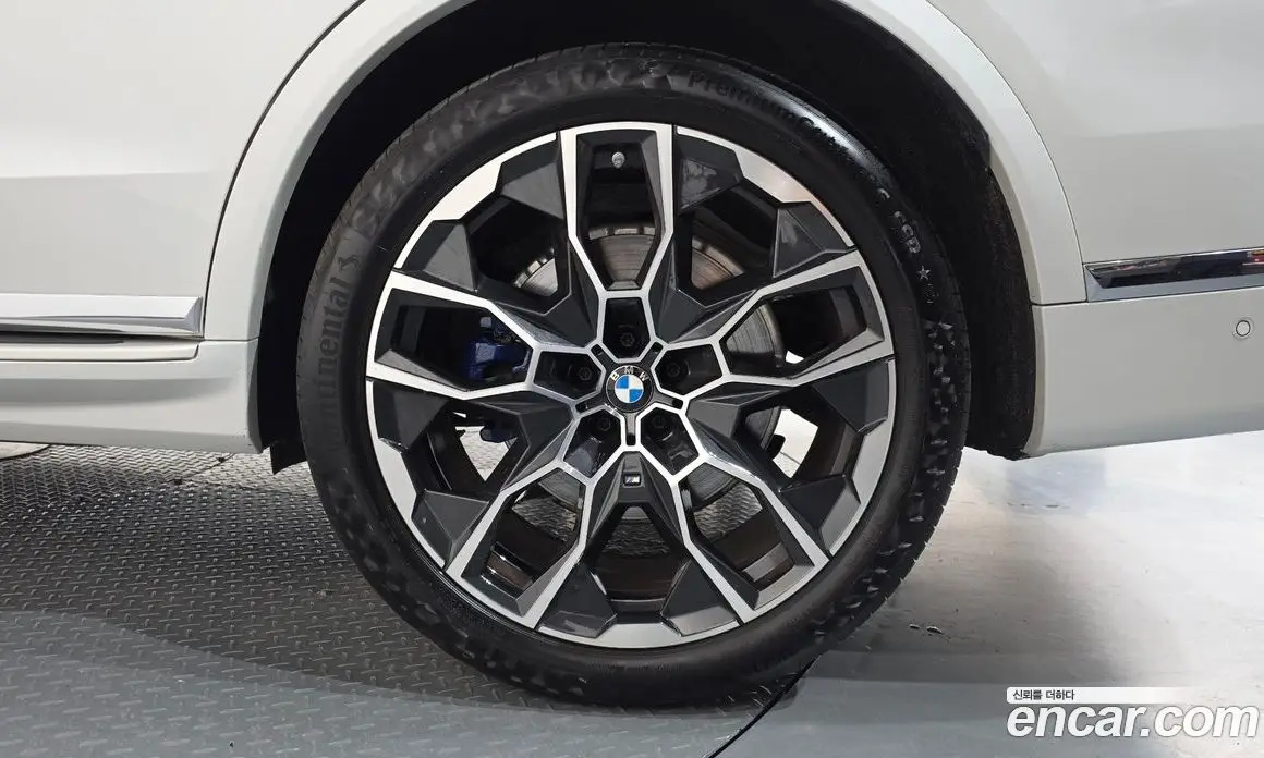 BMW X7 2025 3.0 автомат (гидро), фото 7 BMW X7 2025 3.0 автомат (гидро), фото 7