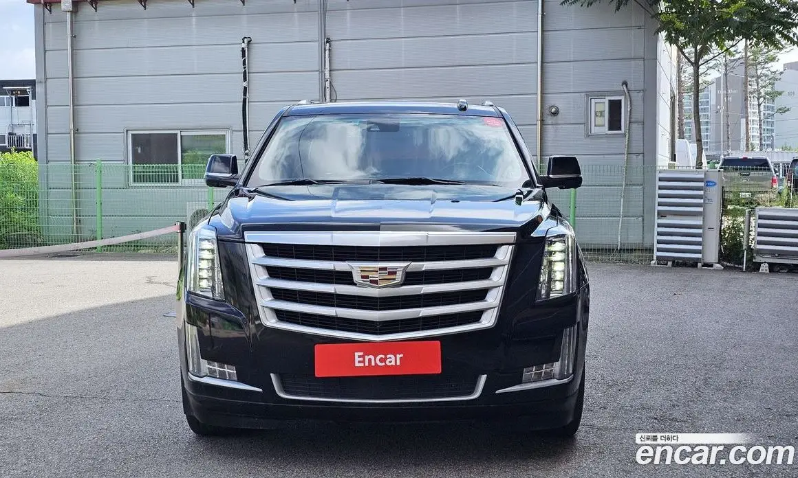 Cadillac Escalade 2015 6.2 автомат (гидро), фото 3 Cadillac Escalade 2015 6.2 автомат (гидро), фото 3