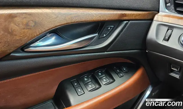 Cadillac Escalade 2015 6.2 автомат (гидро), миниатюра 9 Cadillac Escalade 2015 6.2 автомат (гидро), миниатюра 9