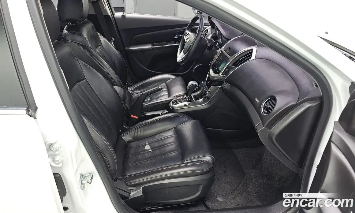 Chevrolet Cruze 2013 1.8 автомат (гидро), фото 12 Chevrolet Cruze 2013 1.8 автомат (гидро), фото 12