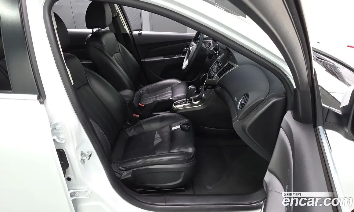 Chevrolet Cruze 2016 1.8 автомат (гидро), фото 16 Chevrolet Cruze 2016 1.8 автомат (гидро), фото 16