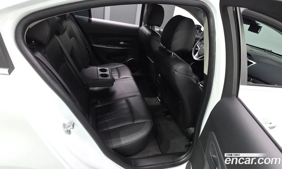 Chevrolet Cruze 2016 1.8 автомат (гидро), фото 17 Chevrolet Cruze 2016 1.8 автомат (гидро), фото 17