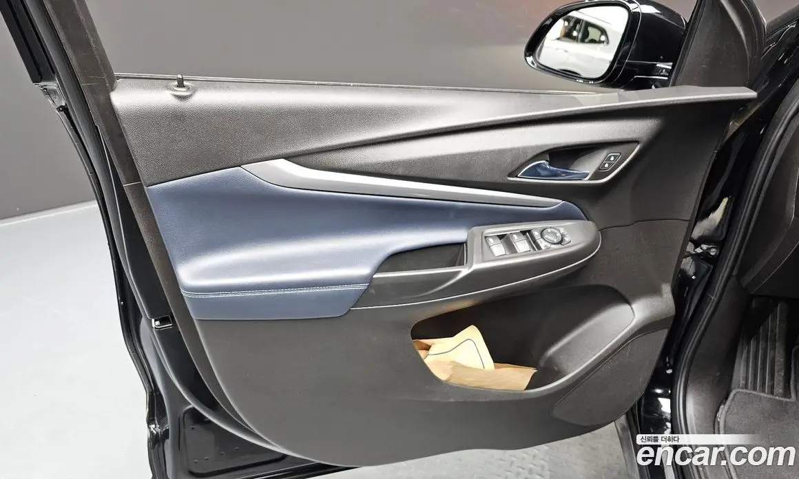 Chevrolet 볼트 EUV 2023 0.2 автомат (гидро), фото 14 Chevrolet 볼트 EUV 2023 0.2 автомат (гидро), фото 14