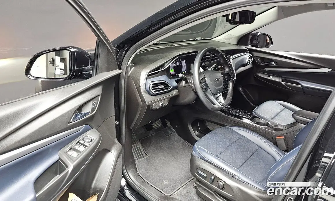 Chevrolet 볼트 EUV 2023 0.2 автомат (гидро), фото 17 Chevrolet 볼트 EUV 2023 0.2 автомат (гидро), фото 17