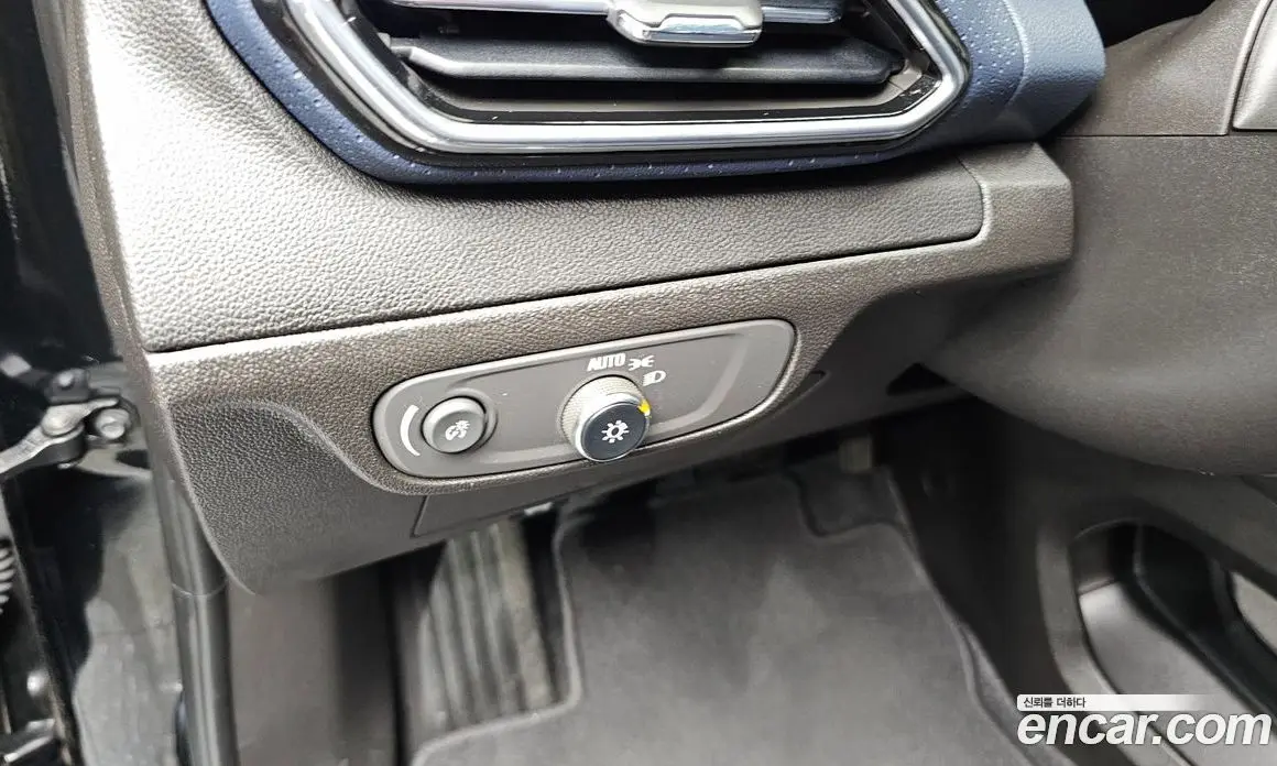Chevrolet 볼트 EUV 2023 0.2 автомат (гидро), фото 23 Chevrolet 볼트 EUV 2023 0.2 автомат (гидро), фото 23