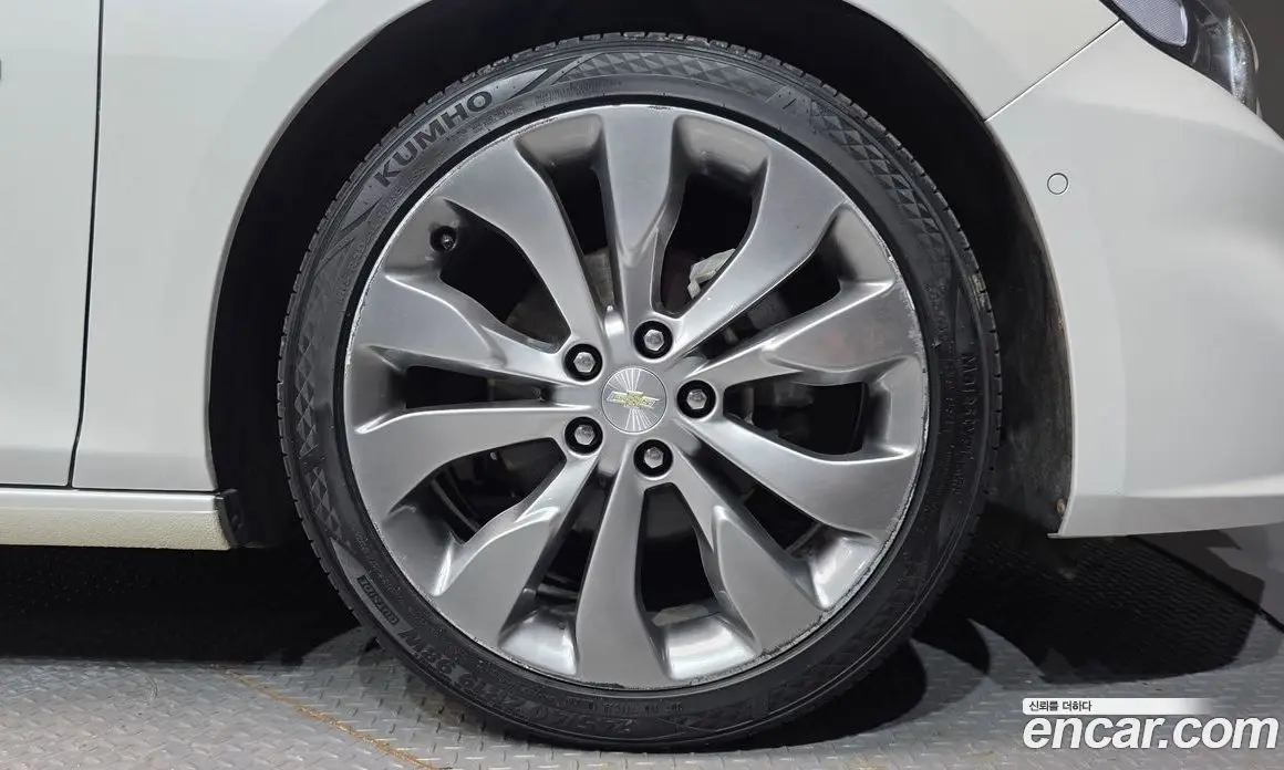 Chevrolet Malibu 2016 2.0 автомат (гидро), фото 5