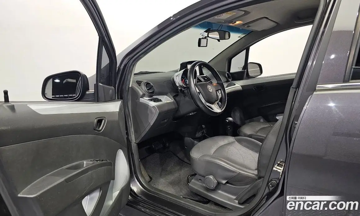 Chevrolet Spark 2014 1.0 автомат (гидро), фото 13