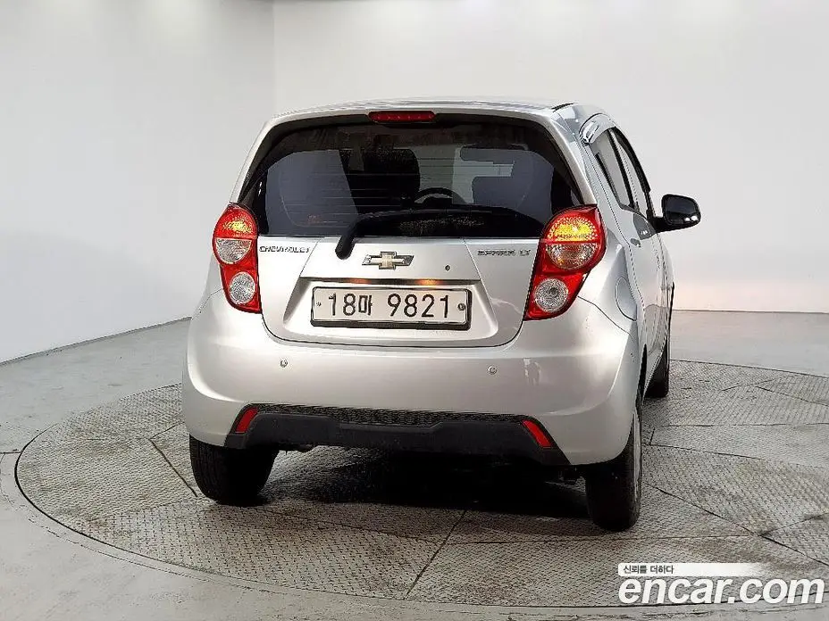 Chevrolet Spark 2014 1.0 автомат (гидро), фото 3 Chevrolet Spark 2014 1.0 автомат (гидро), фото 3