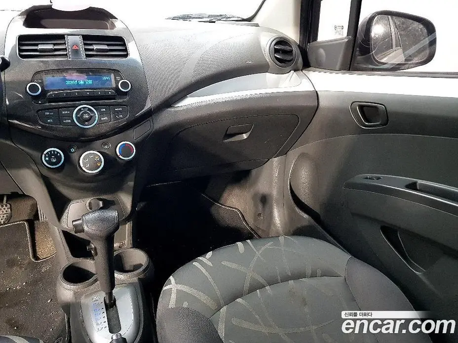 Chevrolet Spark 2014 1.0 автомат (гидро), фото 10 Chevrolet Spark 2014 1.0 автомат (гидро), фото 10