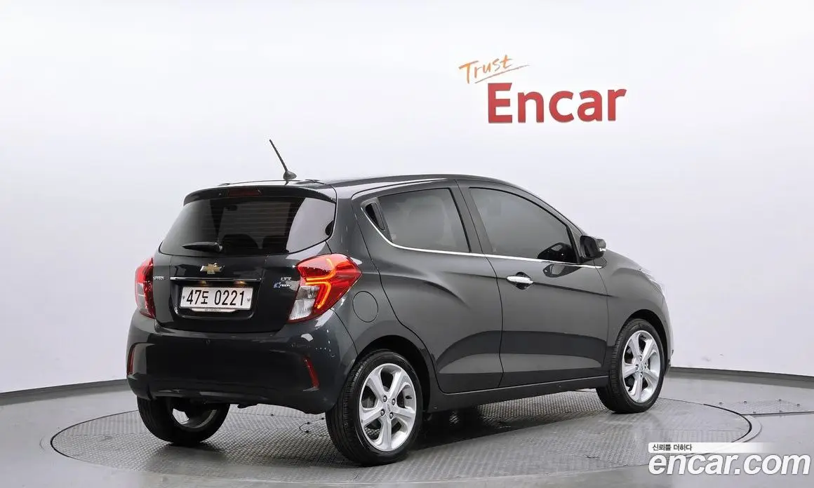 Chevrolet Spark 2016 1.0 автомат (гидро), фото 2 Chevrolet Spark 2016 1.0 автомат (гидро), фото 2
