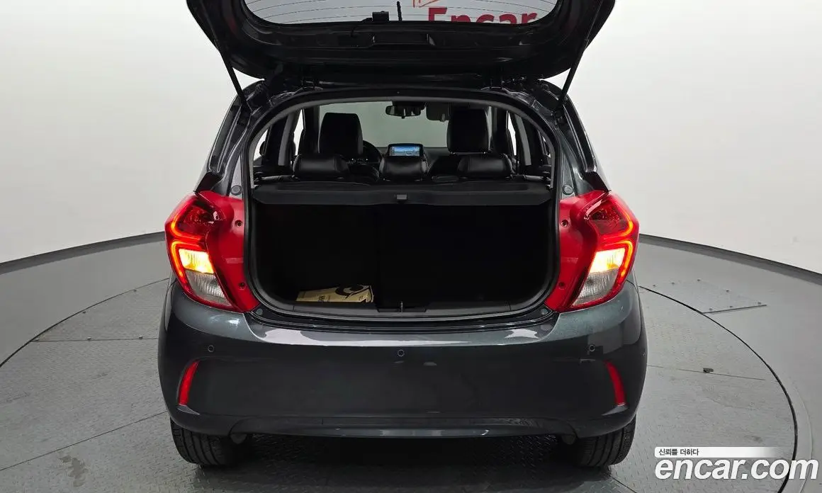 Chevrolet Spark 2016 1.0 автомат (гидро), фото 27 Chevrolet Spark 2016 1.0 автомат (гидро), фото 27
