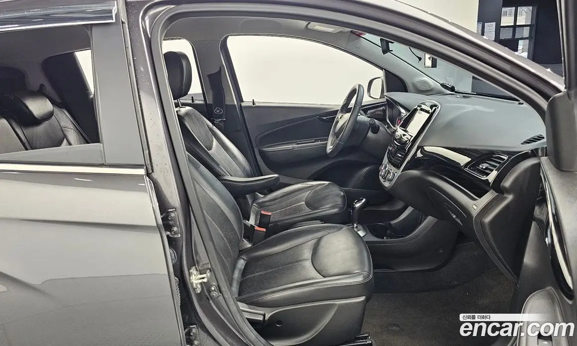 Chevrolet Spark 2016 1.0 автомат (гидро), фото 11 Chevrolet Spark 2016 1.0 автомат (гидро), фото 11