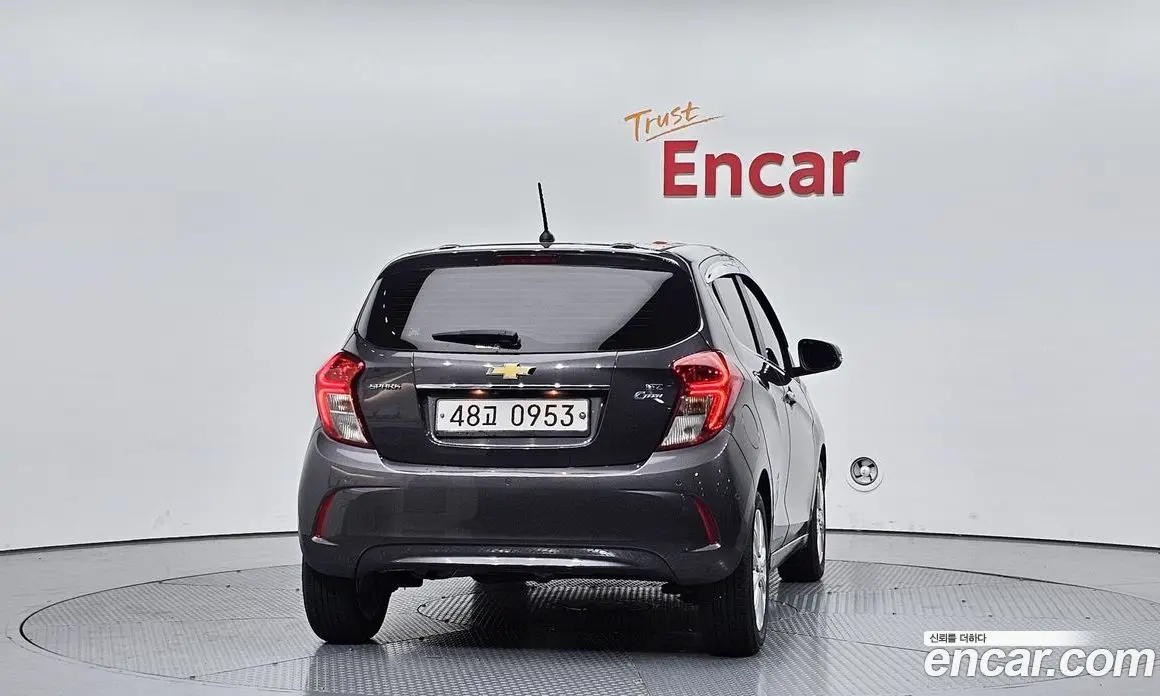 Chevrolet Spark 2016 1.0 автомат (гидро), фото 4 Chevrolet Spark 2016 1.0 автомат (гидро), фото 4